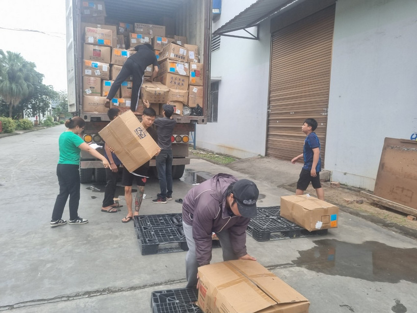 Dịch vụ bốc xếp Nhà Bè TPHCM Dịch vụ bốc xếp nhà bè số lượng lớn
